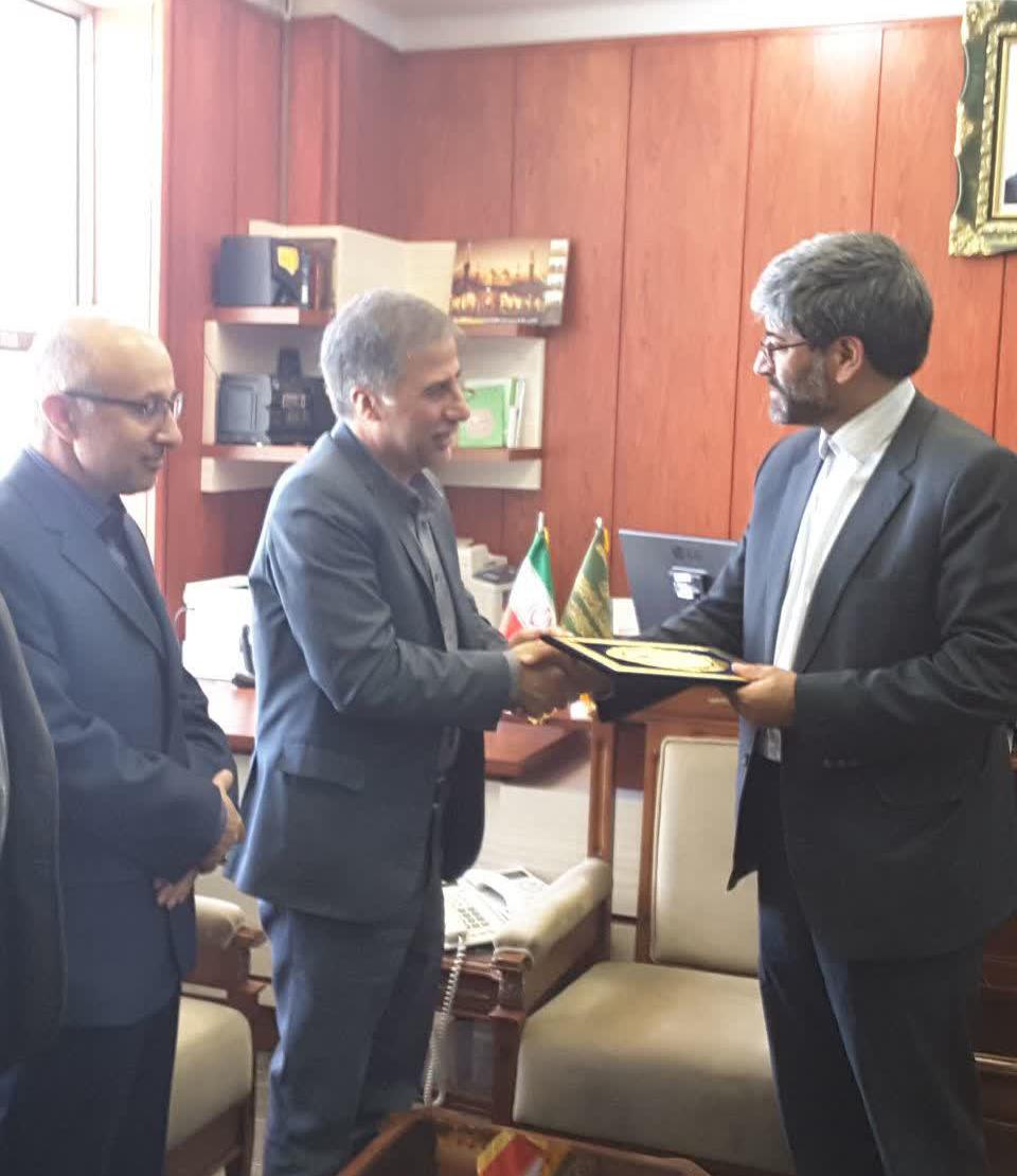 دیدار مدیر عامل و اعضای هئیت مدیره با رئیس کل دادگستری استان اردبیل